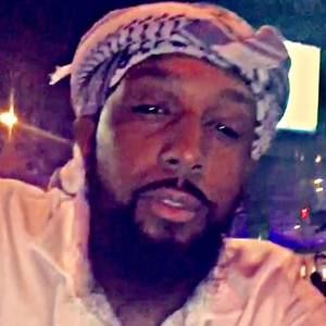 Meet your Posher, Adrian